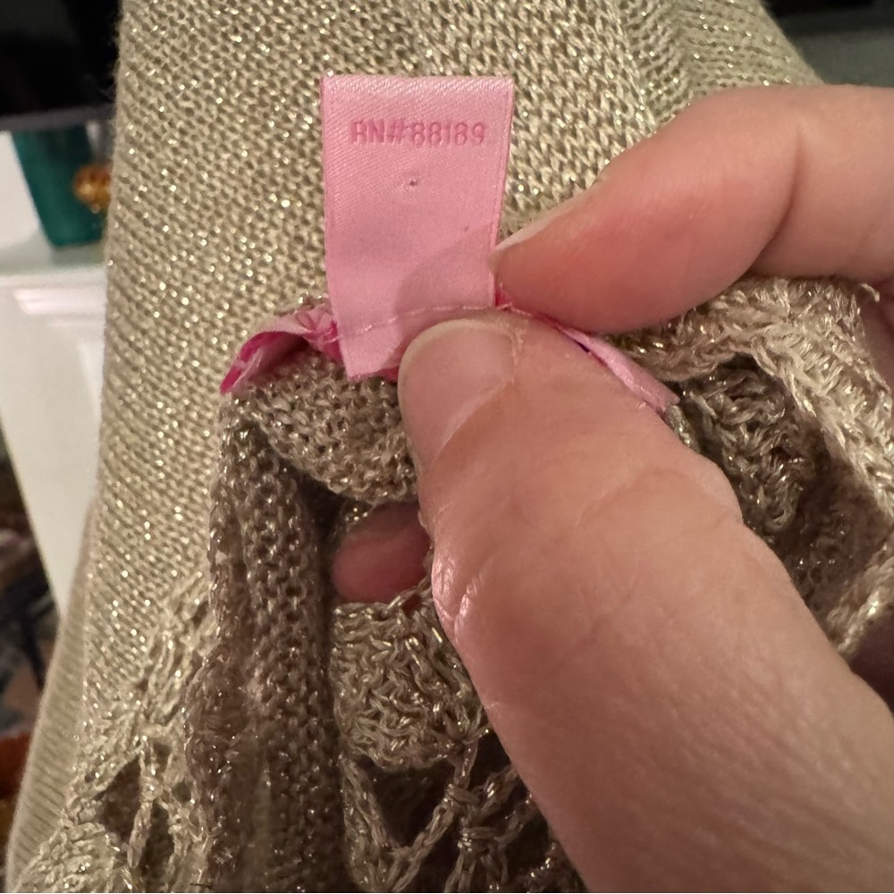 ✨ Lilly Pulitzer Metallic Crochet-Neck Sweater (XL) - Picture 6 of 10